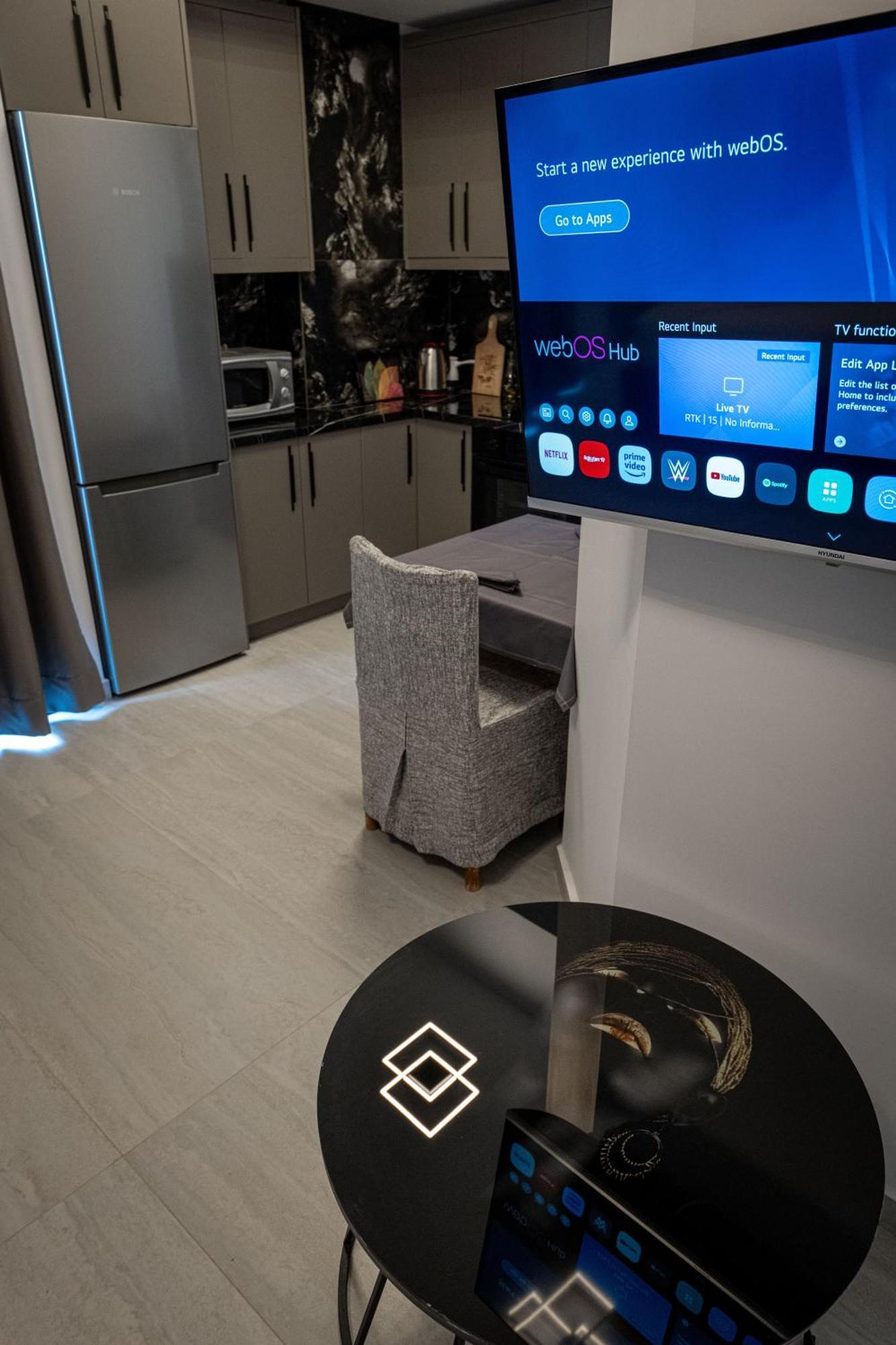 Euphoria Apartments Σαράντα Εξωτερικό φωτογραφία
